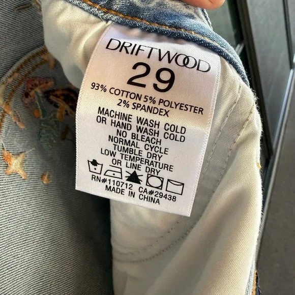 DRIFTWOOD Light Blue Hallucination Barbara barrel Embroidered  Jeans - Picture 8 of 16